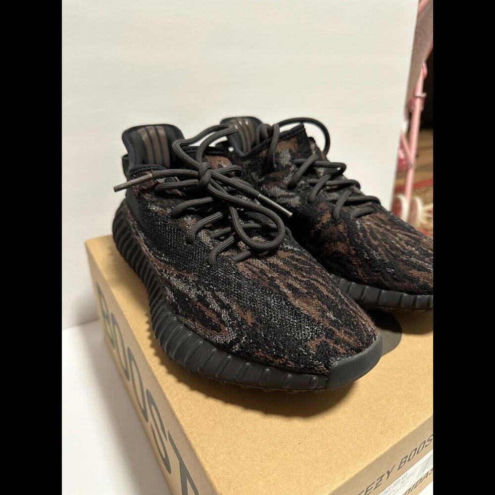 Size 6 - adidas Yeezy Boost 350 V2 Low MX Rock